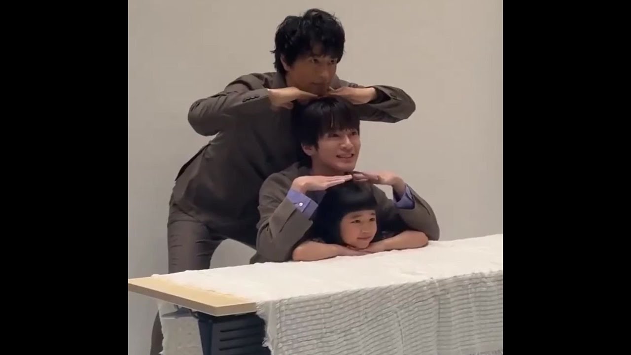 深澤辰哉・永尾柚乃・斎藤工が縦一列にならんだ“だんご3兄弟”のようなキュートな撮影中の姿に「かわいすぎ」の声殺到