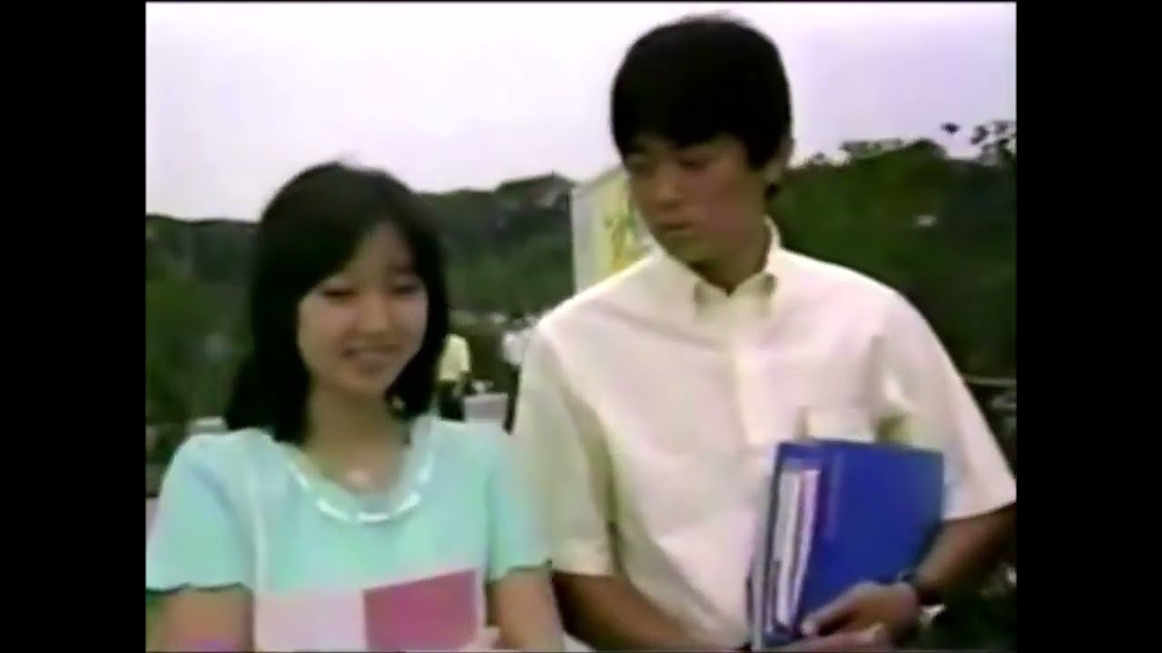 週末不定期公開　青が散る   第2回　歌い始めたラクダたち