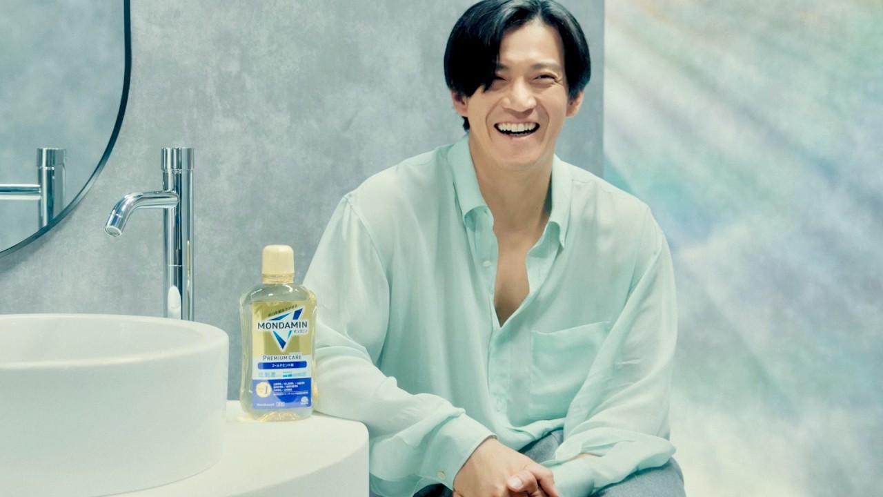 小栗旬、素肌にシャツがセクシー「プレミアム感を見て欲しい」／モンダミン CM＋インタビュー＋メイキング