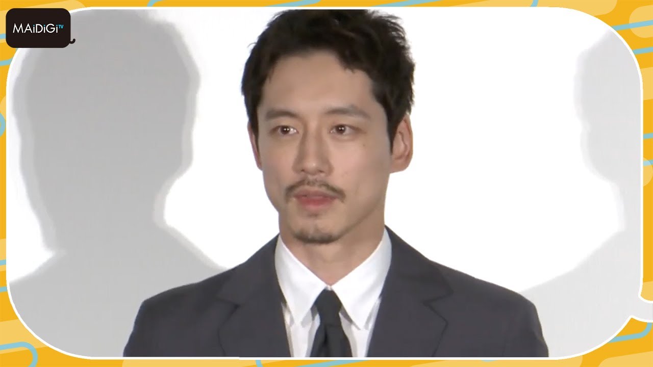 坂口健太郎、さっぱり短髪＆ひげ姿で登場　主演映画「盤上の向日葵」初日あいさつ
