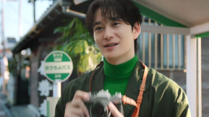 岡田将生、赤ちゃんとご挨拶！満面パパの顔／ゆうちょ銀行 CM
