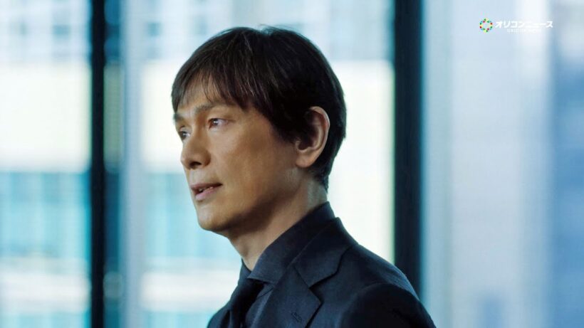 江口洋介、“理想の上司”を思わせる存在感『本人も満足の「映画みたいな仕上がり」』　『AI不動産投資 RENOSY「ある日の上司と俺」篇』TV-CM