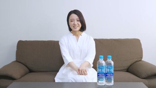 本木雅弘、神木隆之介、上白石萌音出演／機能性表示食品の水「特水」新CM「特別な水 展開」篇 インタビュー
