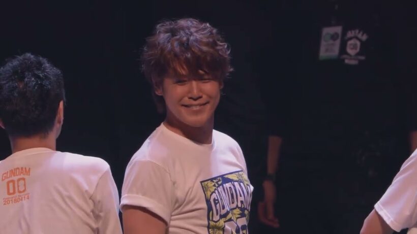 ど派手な登場をする中村悠一と入野自由、顔芸おなじみに宮野真守