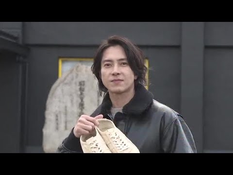 “山P”山下智久さんコラボシューズ世界初公開「運命…感謝」オニツカタイガーの新たな“聖地”で披露