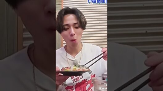 もぐもぐ廉君可愛すぎ👑🖤 #キントレ #キンプリ #永瀬廉