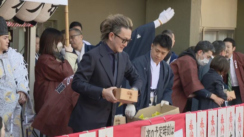 「鬼は外！福は内！」　中村獅童さんたち歌舞伎役者も参加して豆まき　福岡市の櫛田神社