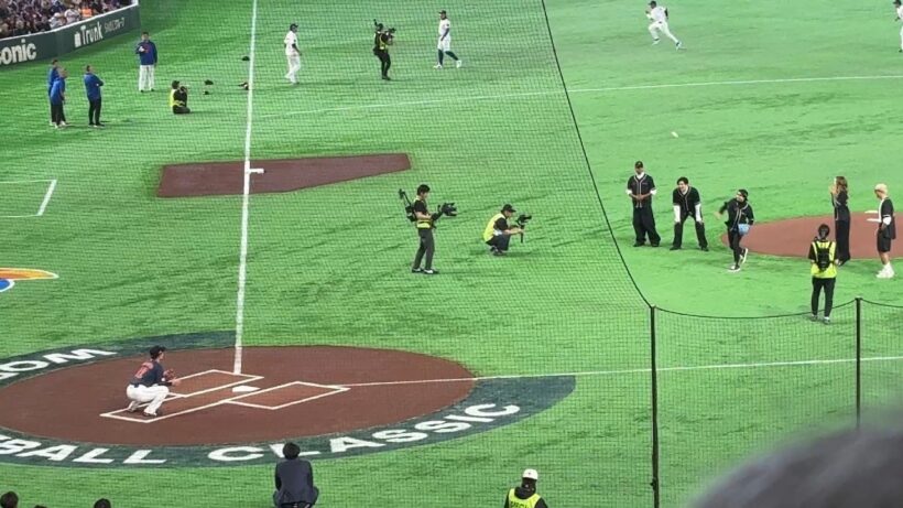 2026/03/06 WBC1次ラウンド (東京プール・台湾－日本) 実写版『ONE PIECE』キャスト陣による始球式の様子