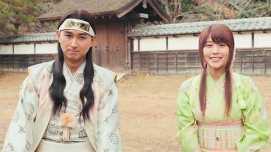 【au三太郎】桃ちゃん(松田翔太)かぐちゃん(有村架純)から2026年新年のご挨拶／CM＋インタビュー＋メイキング