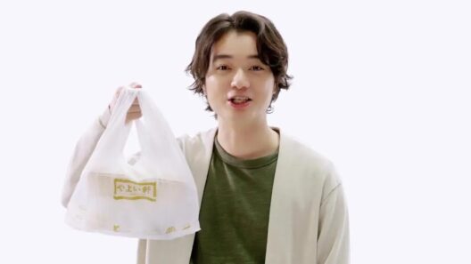 染谷将太、結婚10年でも菊地凛子と超ラブラブ！「この人と結婚して本当によかった」