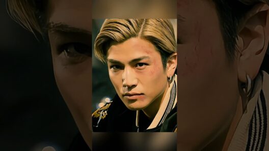 コブラが九龍の連中に行く手を阻まれるも、村山が駆けつけ、扉をぶち破る。#映画 #highlow #shorts #岩田剛典 #山田裕貴