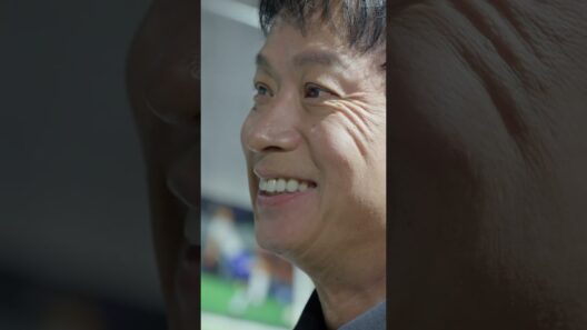 104枚の中から、1枚を選ぶ。椎名桔平×内田篤人｜「104 FRAMES」EP1