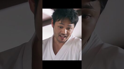 相手に手にツバを吐かれた伊藤。三橋はトイレブラシで伊藤の手を拭いてやった。#映画 #shorts #今日から俺は #伊藤健太郎 #賀来賢人
