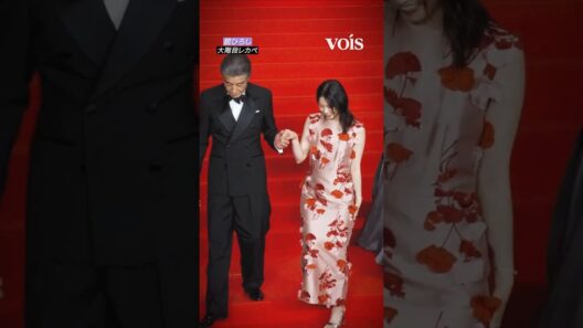 舘ひろし、大階段レカペ　西野七瀬＆大地真央＆真矢ミキ＆南野陽子＆宇崎竜童