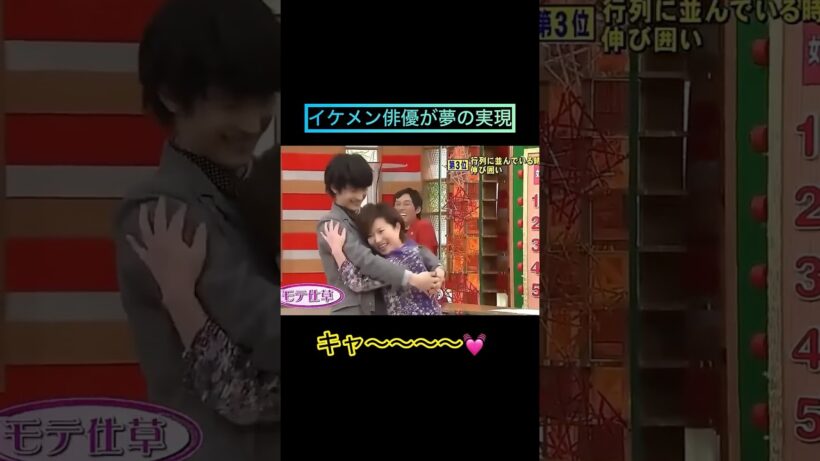 彌生「三浦春馬のモテ仕草💓」#カバン背負い#伸びてからのギュ#自然な壁ドン#肩を抱きエスコート#これにトキメかない女性いる？