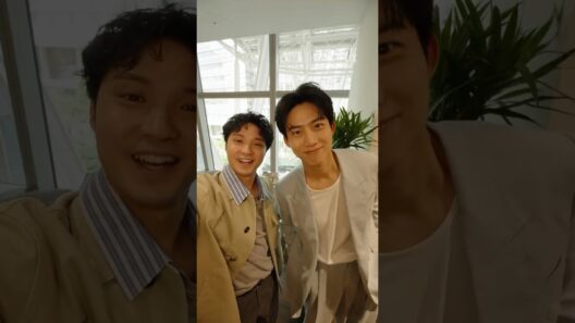 【磯村勇斗＆オク・テギョン 仲良しツーショットをお届け💌】 | Netflix Japan