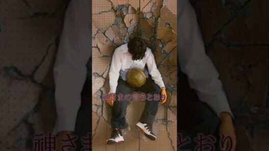 猫はネズミを追いかけますが、ネズミがいなくなれば、残るのは人間だけです。