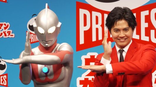 【夢の瞬間】GENERATIONS 片寄 涼太、ウルトラマンと息ぴったり「スペシウム光線」