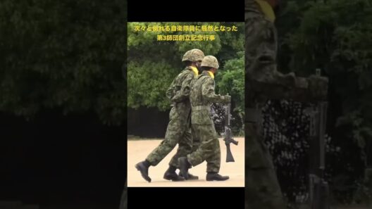 【自衛隊ハプニング】次々と倒れる自衛隊員に何があったのか？騒然となった千僧駐屯地 #shorts #陸上自衛隊 #自衛官 #soldier #ハプニング