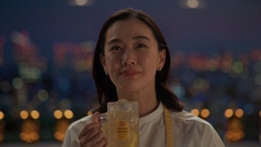 サントリーウイスキー角瓶『花火』篇 30秒 蒼井優 染谷将太 野田洋次郎 小林聡美 サントリー