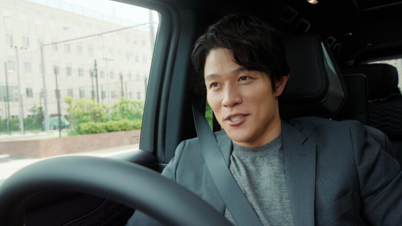 【鈴木亮平】新型エルグランドを試乗「ずっと乗っていたい感じ！」