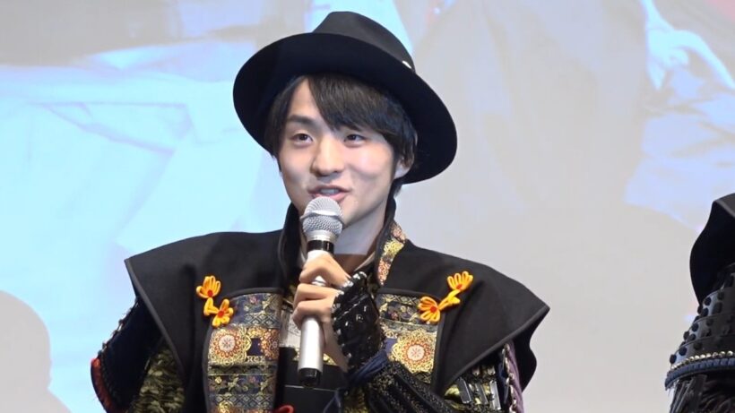 戦国武将になる藤原聡(Official髭男dism)
