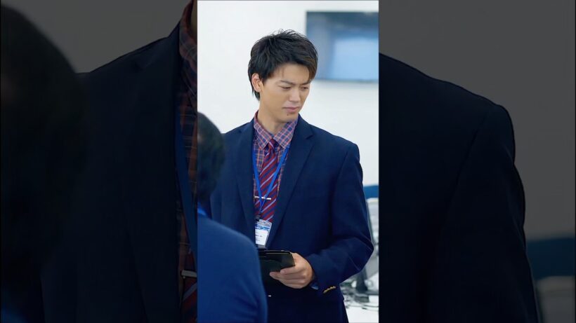 爪が長すぎるから、ボタンを壊さないでね！#竹内涼真