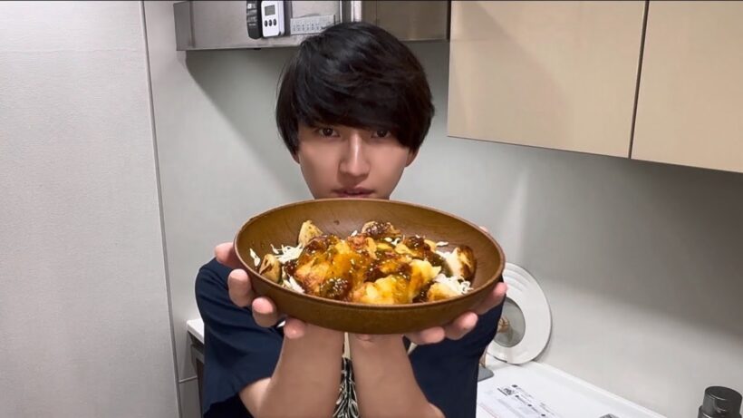 クソおもんない一人料理動画。