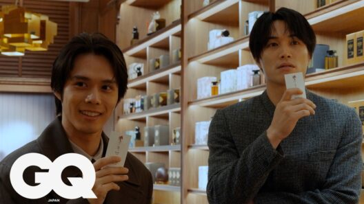 鈴木伸之と細田佳央太が選ぶお互いの香りとは？ | GQ Goes Shopping | GQ JAPAN & L'ARTISAN PARFUMEUR