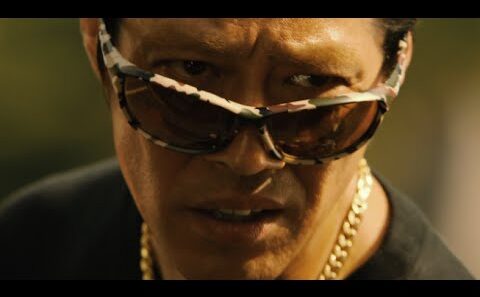 堤真一扮するアニキが5変化！映画『神様はバリにいる』特別映像