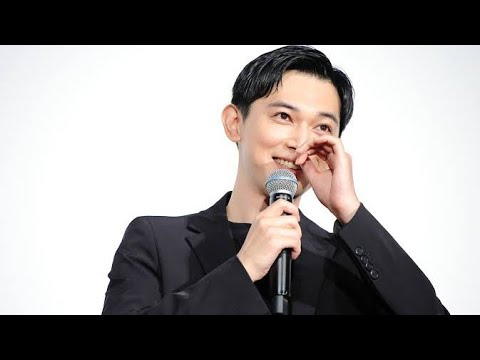 ✨ 吉沢亮×新納慎也、笑顔と感動が交差する――心に刻まれる舞台の絆🎭💙