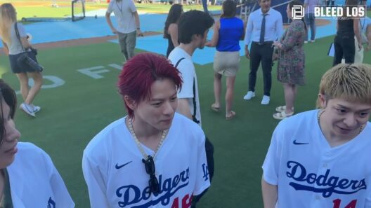 Number_iがドジャースタジアムに登場！平野紫耀・神宮寺勇太・岸優太が始球式直前に語る