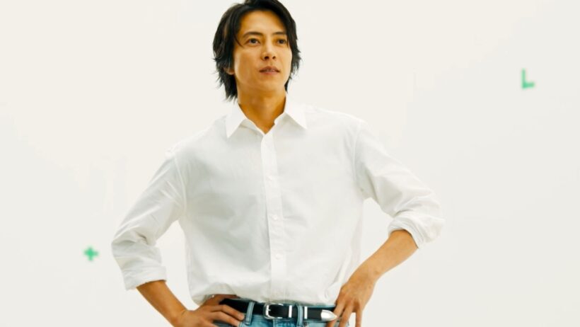 【山下智久、撮影中に口笛♪】白シャツ＆デニム姿で見せたリラックス顔／ヤマシタ CM＋メイキング＋インタビュー