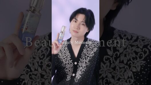 【Beauty Moment】桜田通さんがクレ・ド・ポー ボーテの2026ホリデーコレクションの煌めきに満ちた世界観を堪能！#クレドポーボーテ #桜田通 #メイクアップ #ファッション通信