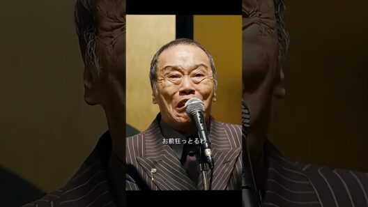 他人の手を借りて権力を奪おうとし、最後には場面が完全に制御不能になる。#movie #北野武 #映画