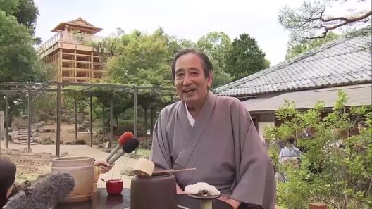 日本庭園に誕生“天空茶室”「こんなのジャパンにないのかも」実は茶道の師範・ルー大柴さんが絶賛（松江）