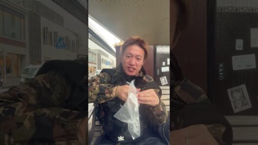 山田純 がライブ配信中！