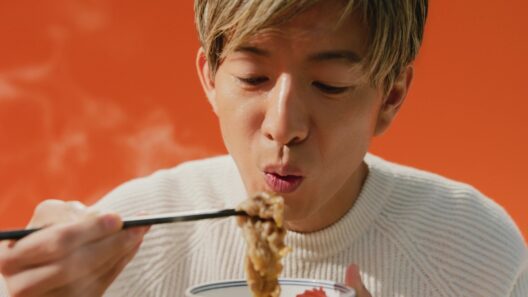 「オレと牛すき鍋膳」篇　30秒